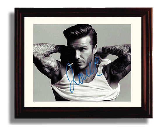 David Beckham England Legendary Midfielder Classic Action Soccer Print 8x10 Beveled Frame soccer wall art print – Soccer Prints decor