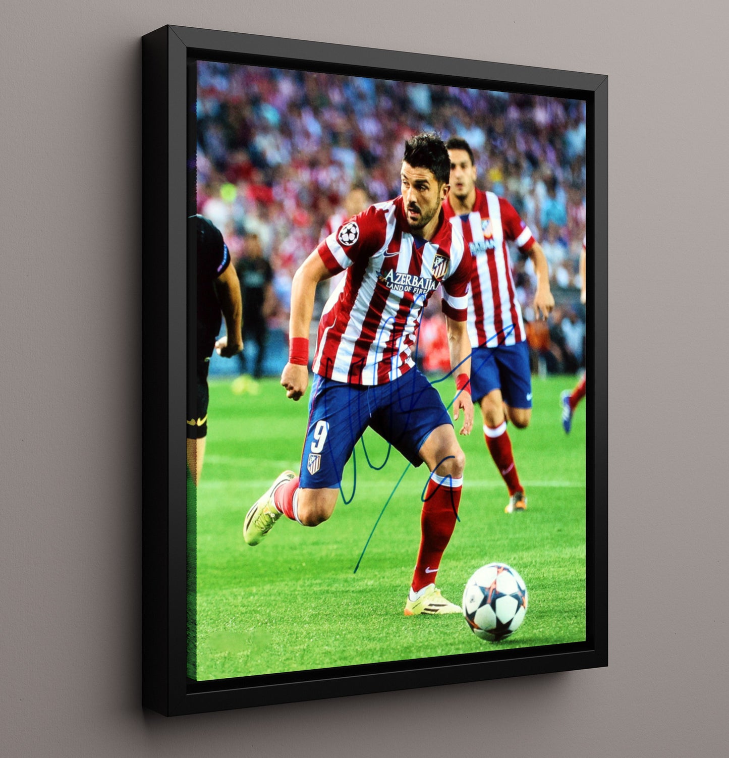 David Villa Atletico Madrid Striking Goal Moment Soccer Print 16x20 Framed Canvas soccer wall art print – Soccer Prints decor