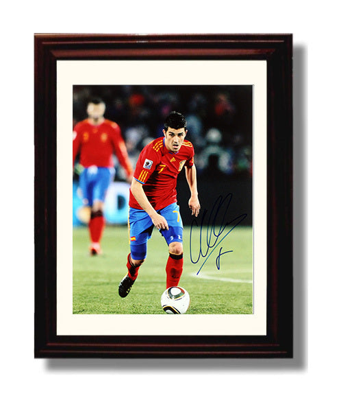 David Villa Spain Midfield Attack Focus Soccer Print 8x10 Beveled Frame soccer wall art print – Soccer Prints decor