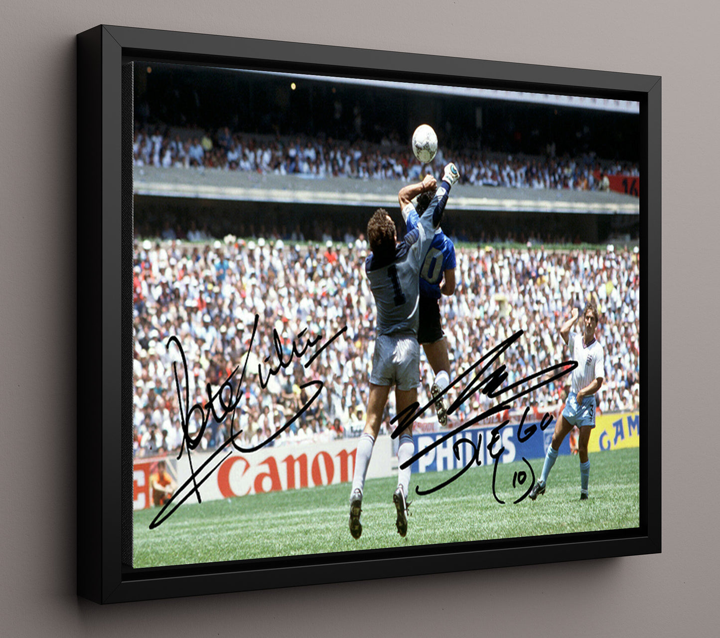 Diego Maradona Argentina Hand of God Goal 1986 World Cup Iconic Moment Soccer 16x20 Framed Canvas soccer wall art print – Soccer Prints decor