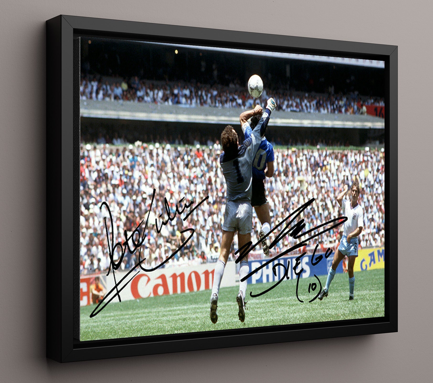 Diego Maradona Argentina Hand of God Goal 1986 World Cup Iconic Moment Soccer 16x20 Framed Canvas soccer wall art print – Soccer Prints decor