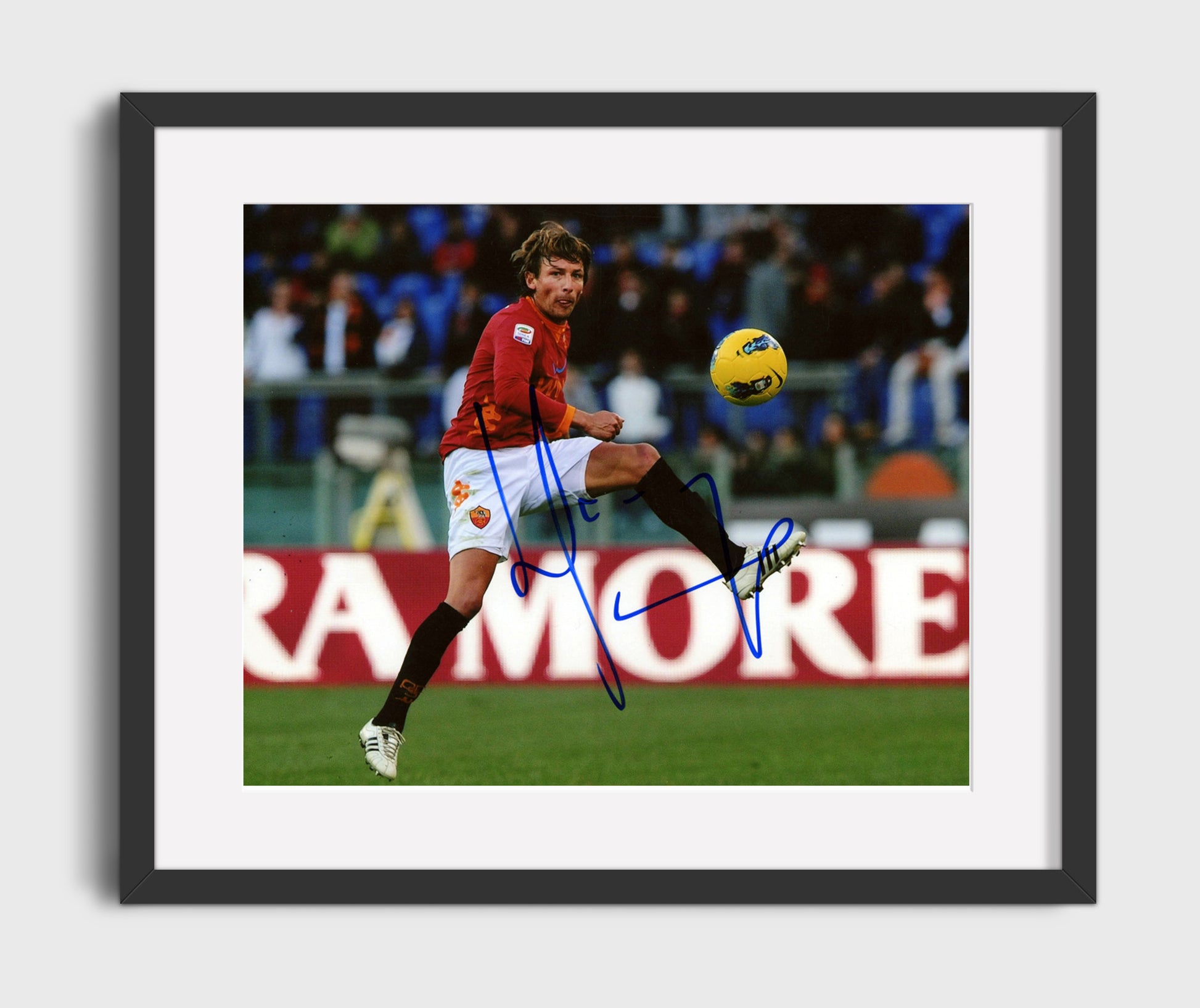 Gabriel Heinze AS Roma Aerial Ball Challenge Defensive Focus Soccer Print 16x20 Gallery Frame soccer wall art print – Soccer Prints decor