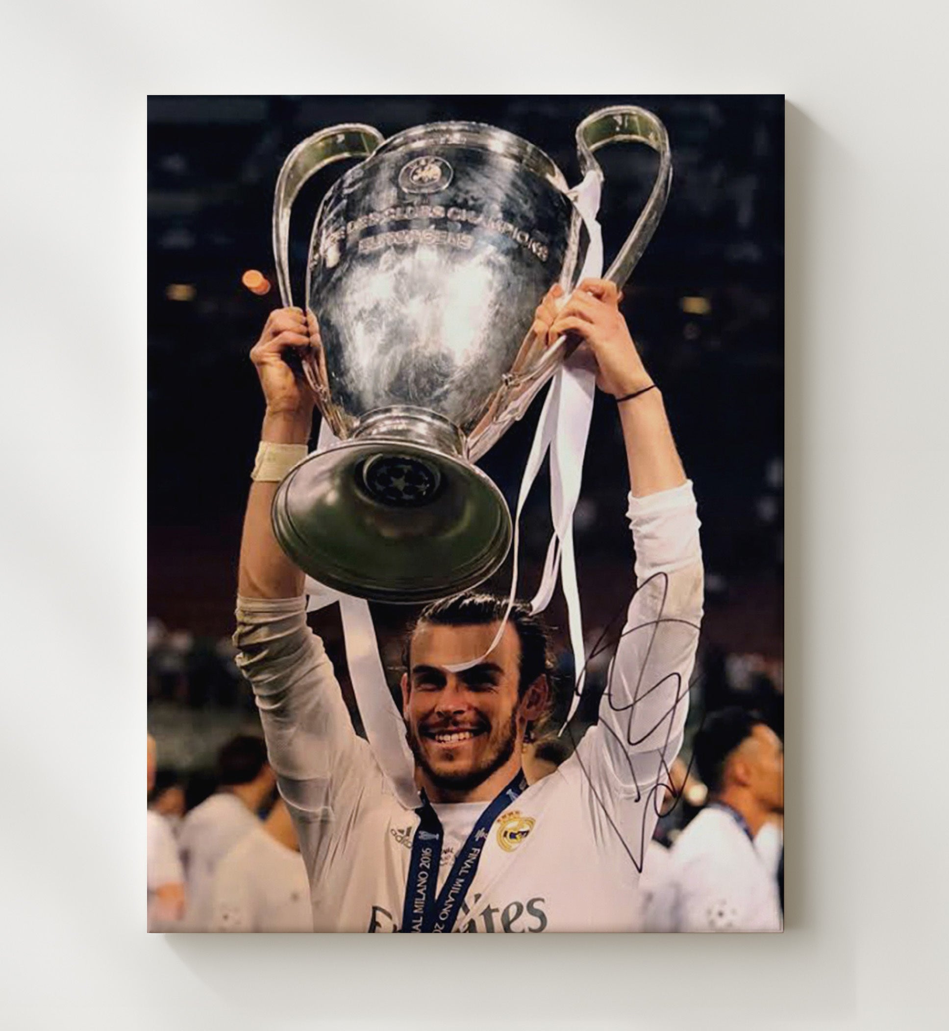 Gareth Bale Real Madrid Champions League Trophy Triumph Soccer Print 20x24 Canvas soccer wall art print – Soccer Prints decor