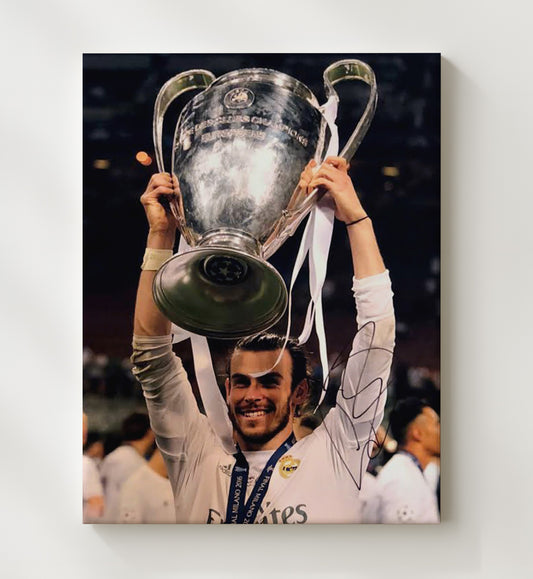 Gareth Bale Real Madrid Champions League Trophy Triumph - Canvas soccer wall art