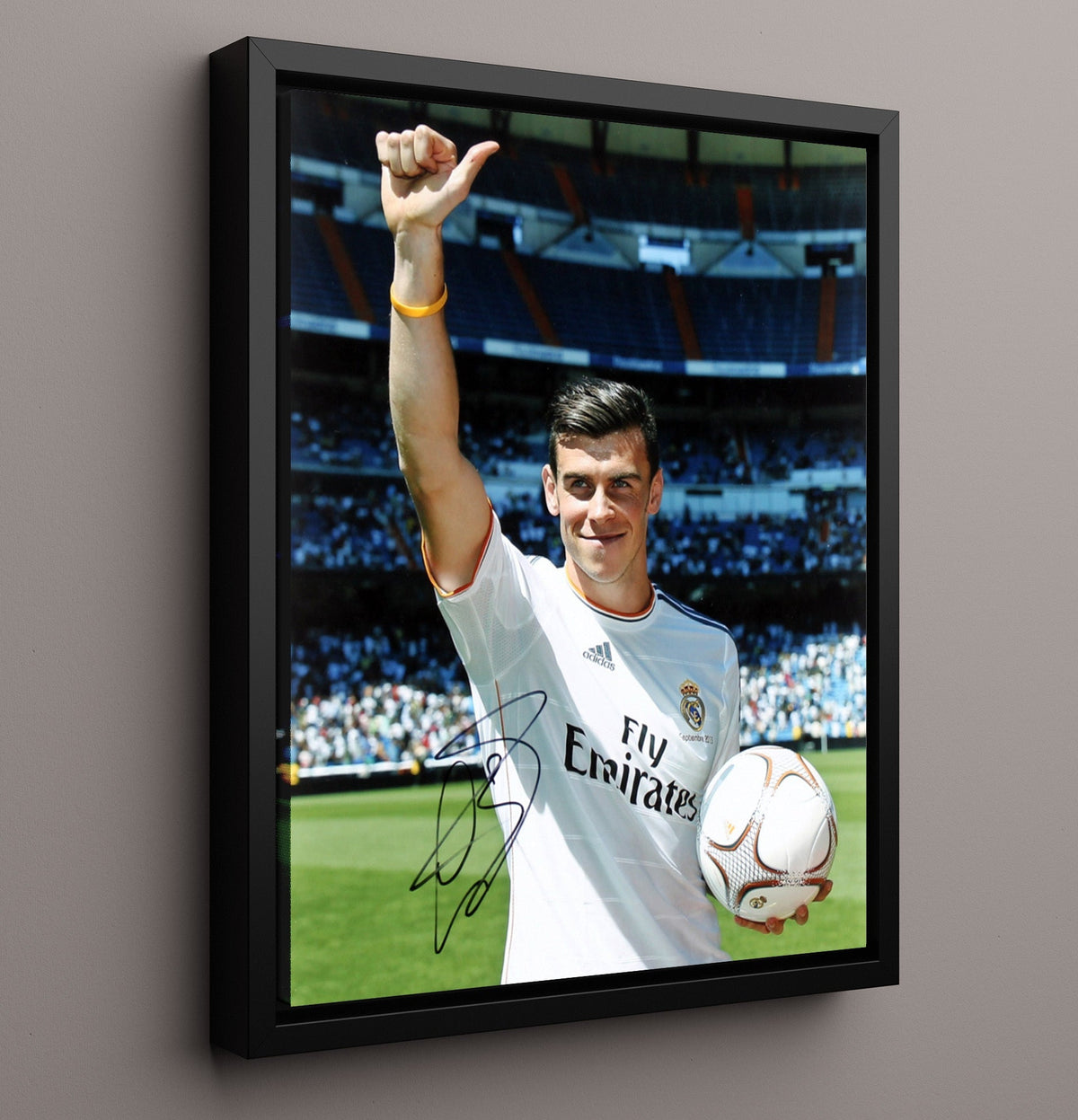Gareth Bale Real Madrid Victory Salute Stadium Moment - Framed Canvas soccer wall art