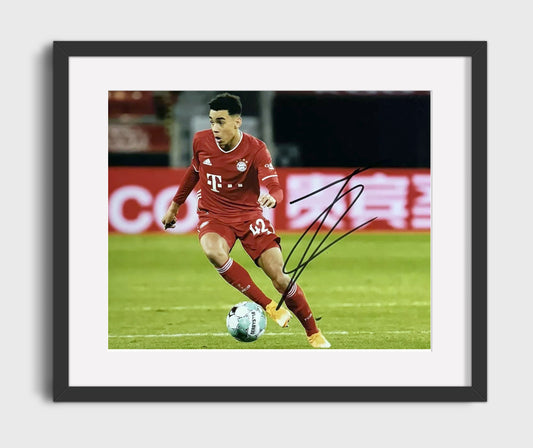 Jamal Musiala Bayern Munich Young Maestro Midfield Control Soccer Print 16x20 Gallery Framed Artwork wall art print – soccer decor