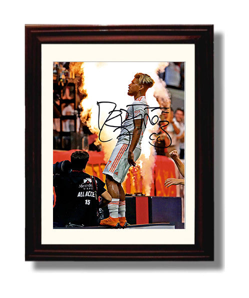 Josef Martinez Atlanta United Fire Goal Celebration Print Spotlight Soccer Print 8x10 Beveled Frame soccer wall art print – Soccer Prints decor