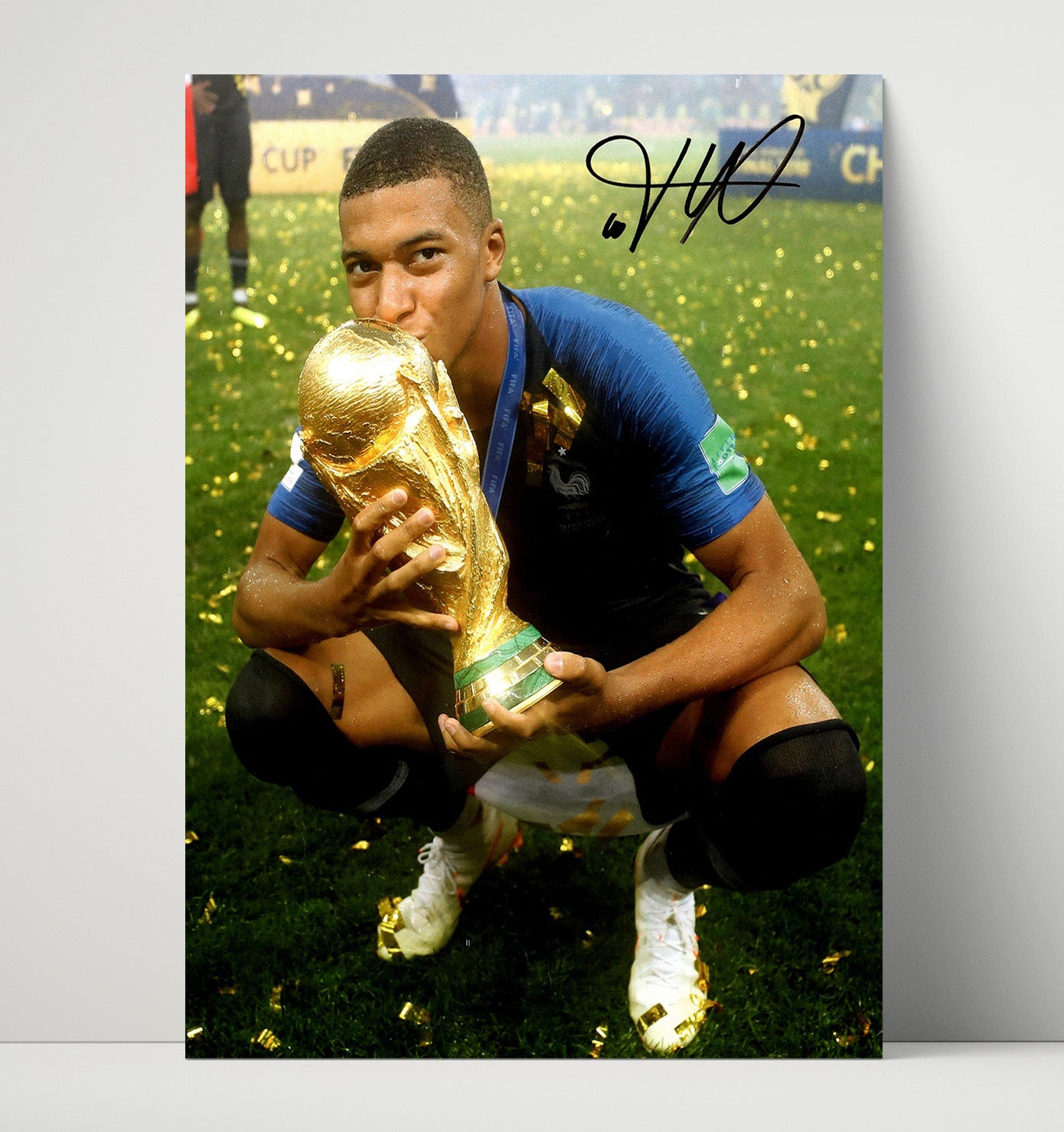 Kylian Mbappe France World Cup Champion Golden Boy 2018 Soccer Print 16x20 Unframed Print soccer wall art print – Soccer Prints decor