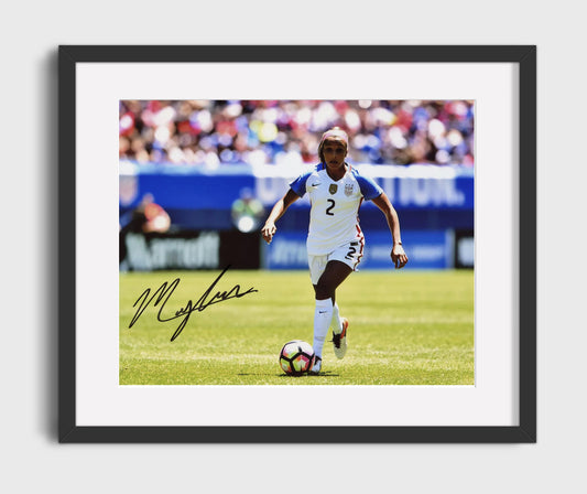 Mallory Swanson USA Womens National Team Dribbling Attack Soccer Print 16x20 Gallery Framed Artwork wall art print – soccer decor