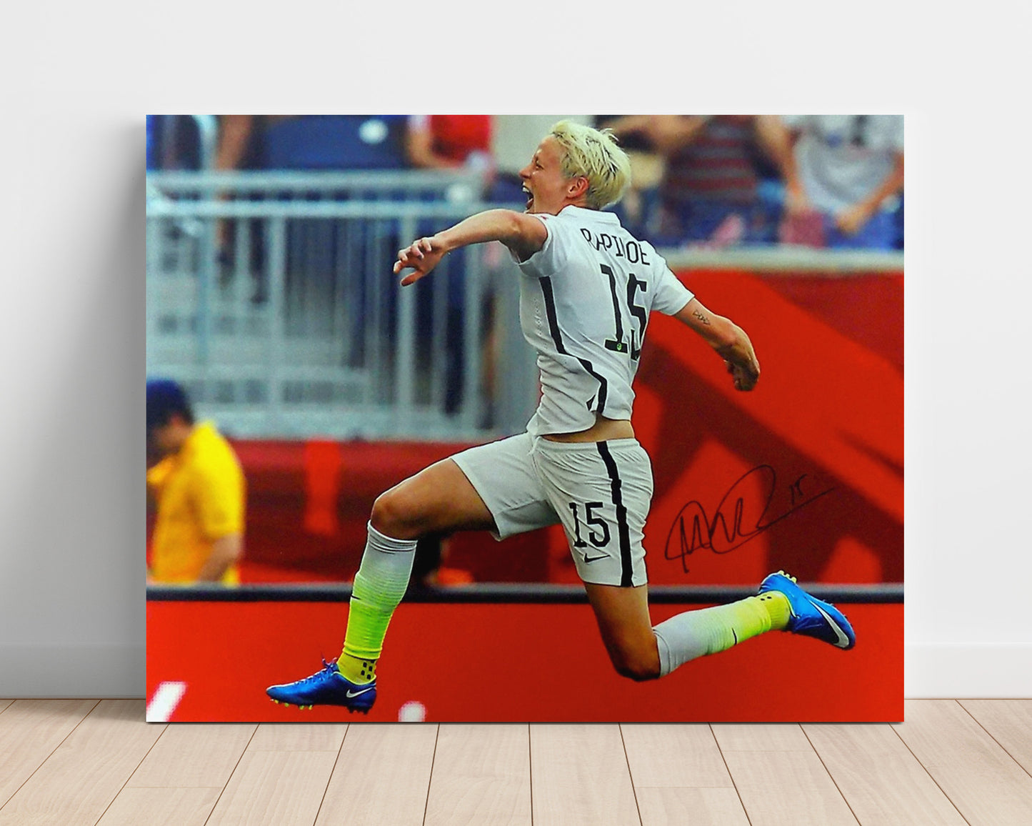 Megan Rapinoe USA Victory Leap Celebration Soccer Print 16x20 Unframed Print soccer wall art print – Soccer Prints decor
