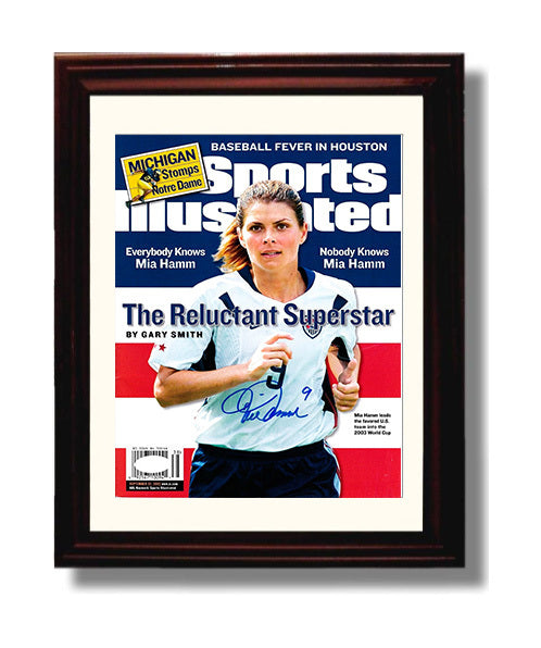 Mia Hamm USA SI Cover Reluctant Superstar 2003 Soccer Print 8x10 Beveled Frame soccer wall art print – Soccer Prints decor