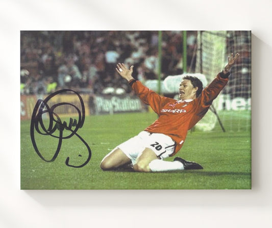 Ole Gunnar Solskjaer Manchester United Historic Goal Celebration Slide - Canvas soccer wall art