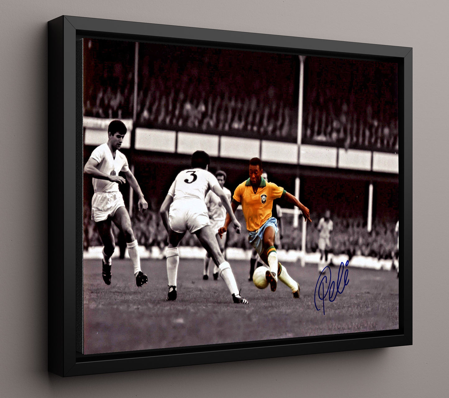 Pele Brazil Spotlight Dribble Run Soccer Print 16x20 Framed Canvas soccer wall art print – Soccer Prints decor
