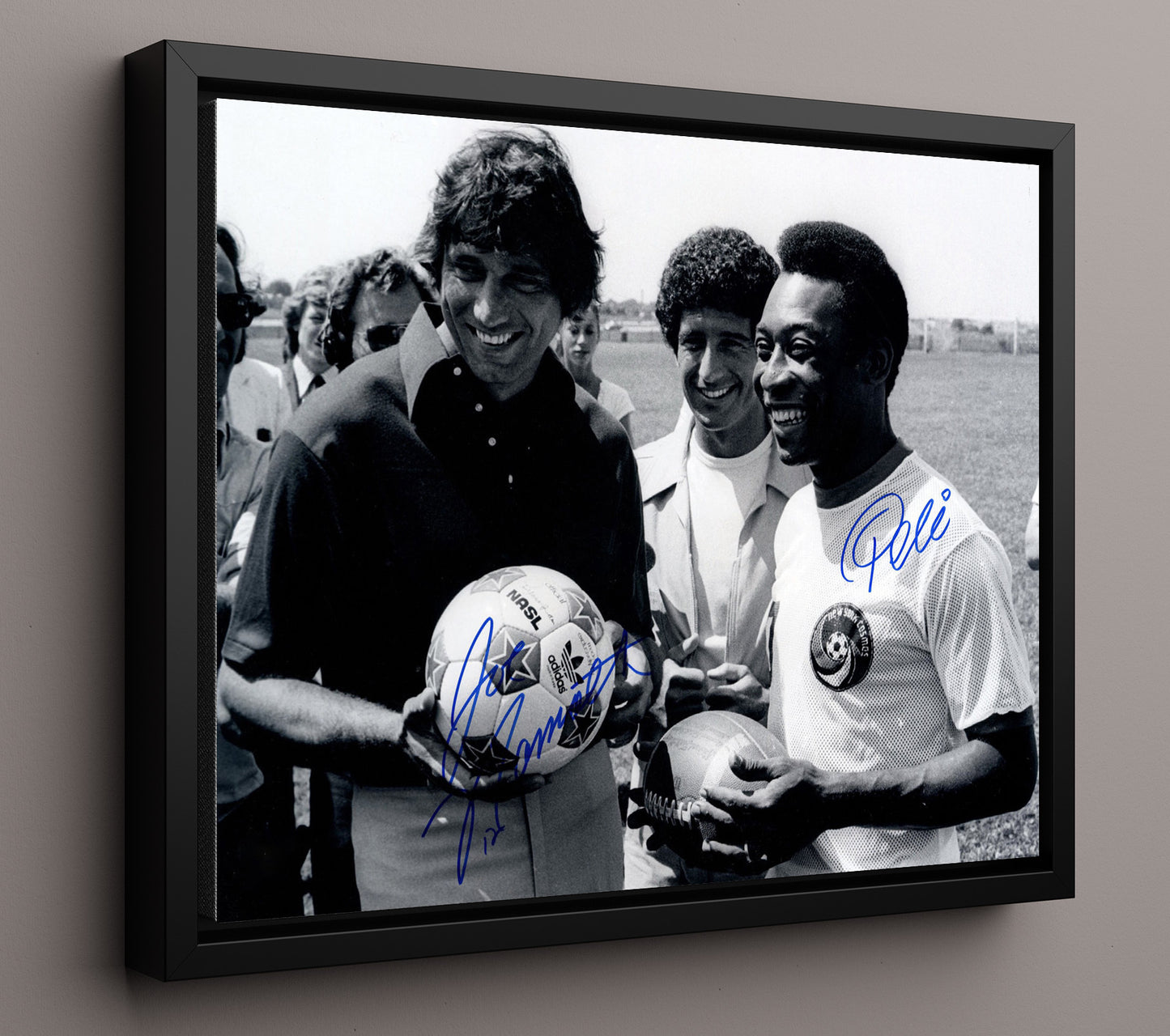 Pele and Joe Namath New York Cosmos Legends Meeting Soccer Print 16x20 Framed Canvas soccer wall art print – Soccer Prints decor
