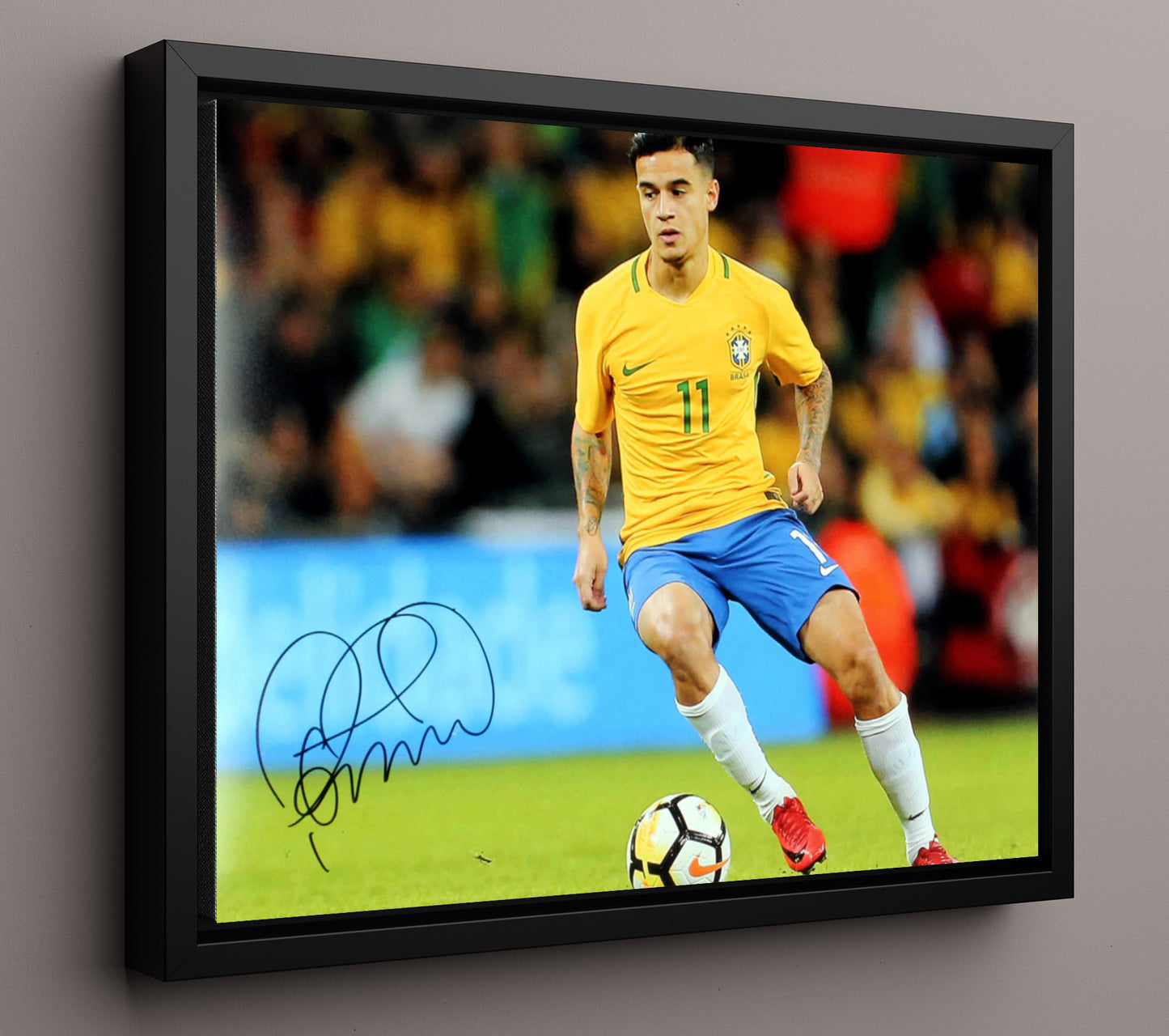 Philippe Coutinho Brazil Dribble Control Soccer Print 16x20 Framed Canvas soccer wall art print – Soccer Prints decor