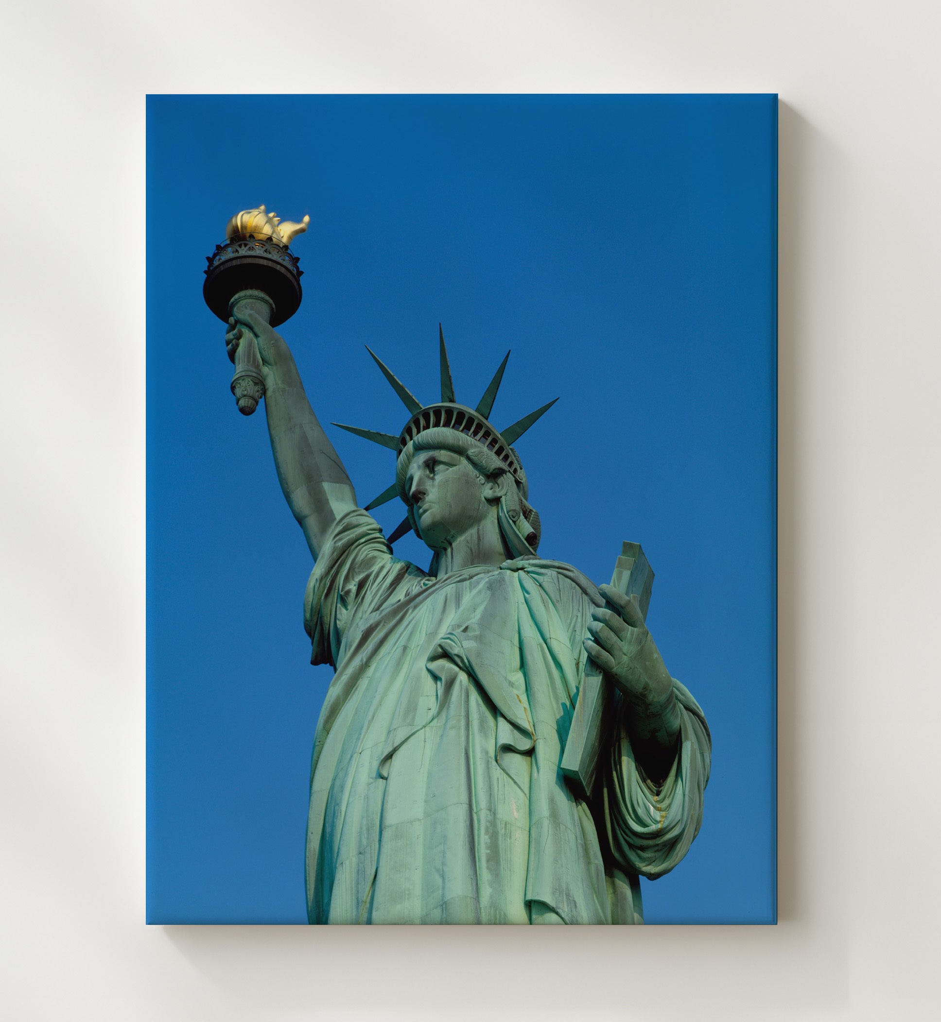 Color Close Up - A Shining Face of Freedom - Statue of Liberty Print - 20x24 Canvas