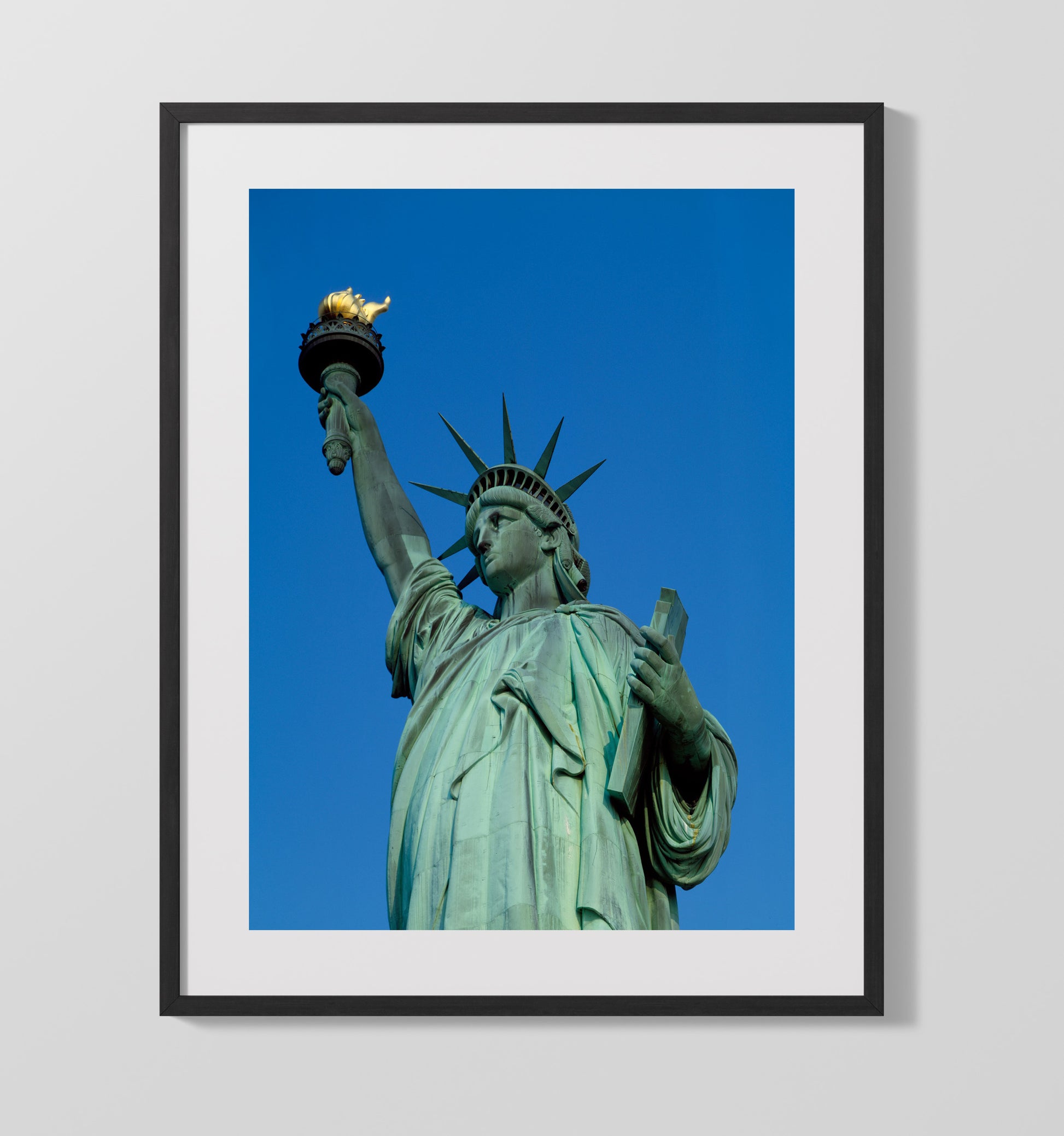 Color Close Up - A Shining Face of Freedom - Statue of Liberty Print - 16x20 Gallery Frame