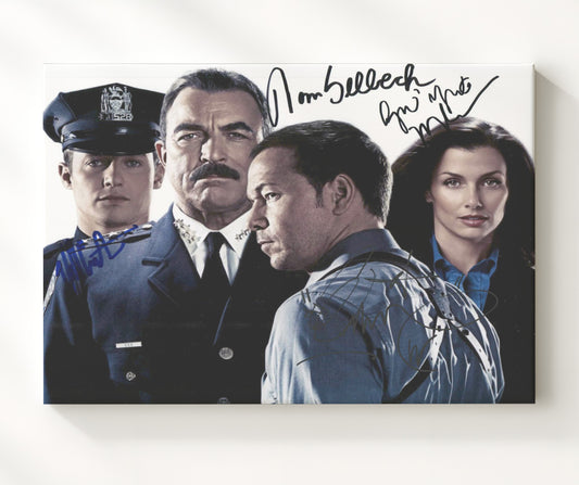 Blue Bloods - Tom Selleck (Frank Reagan) Ensemble Cast Police Drama - Canvas television wall art