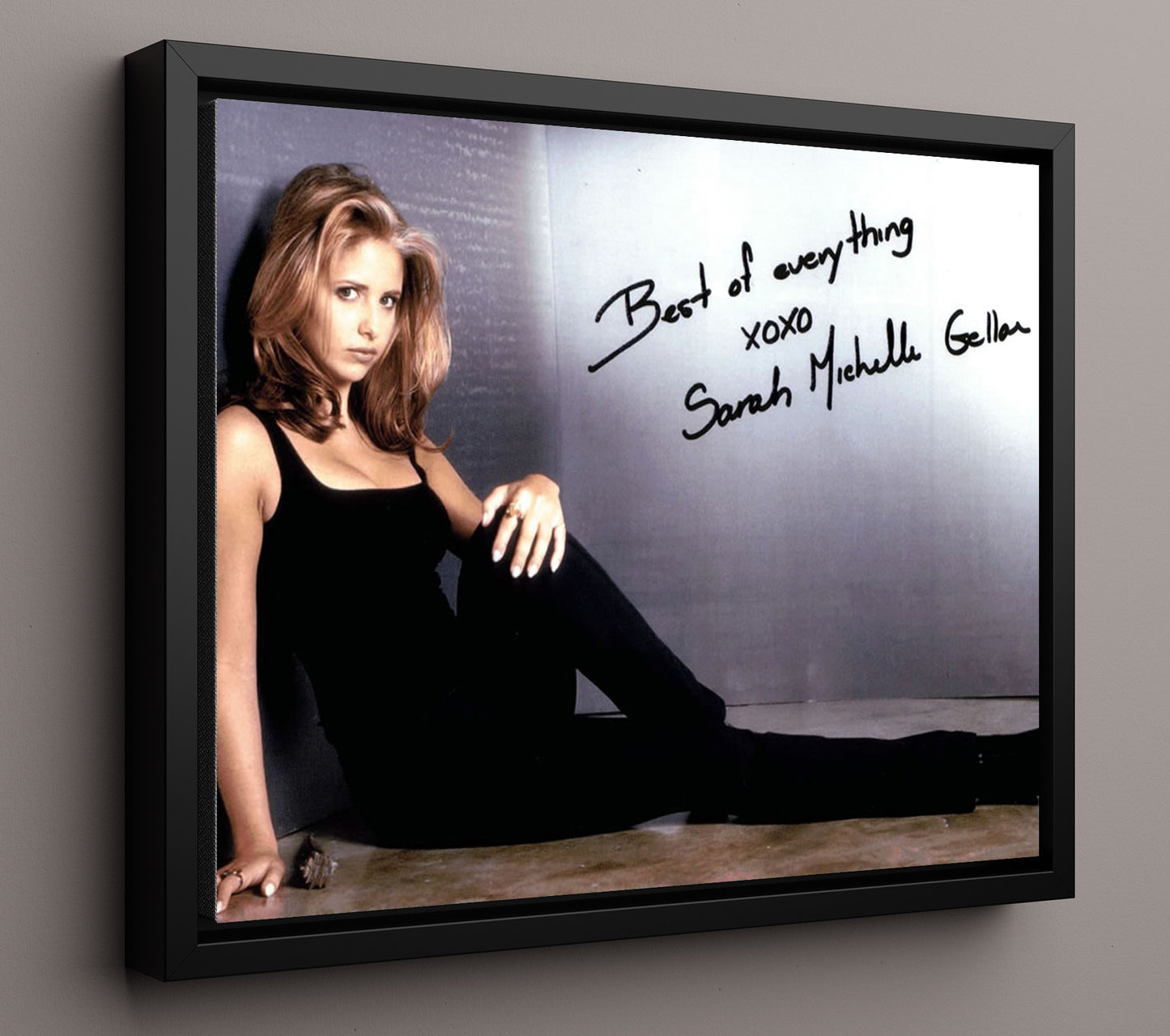 Buffy the Vampire Slayer - Sarah Michelle Gellar (Buffy Summers) Studio Promo - Vintage Television Wall Art - 16x20 Framed Canvas wall art print - television decor