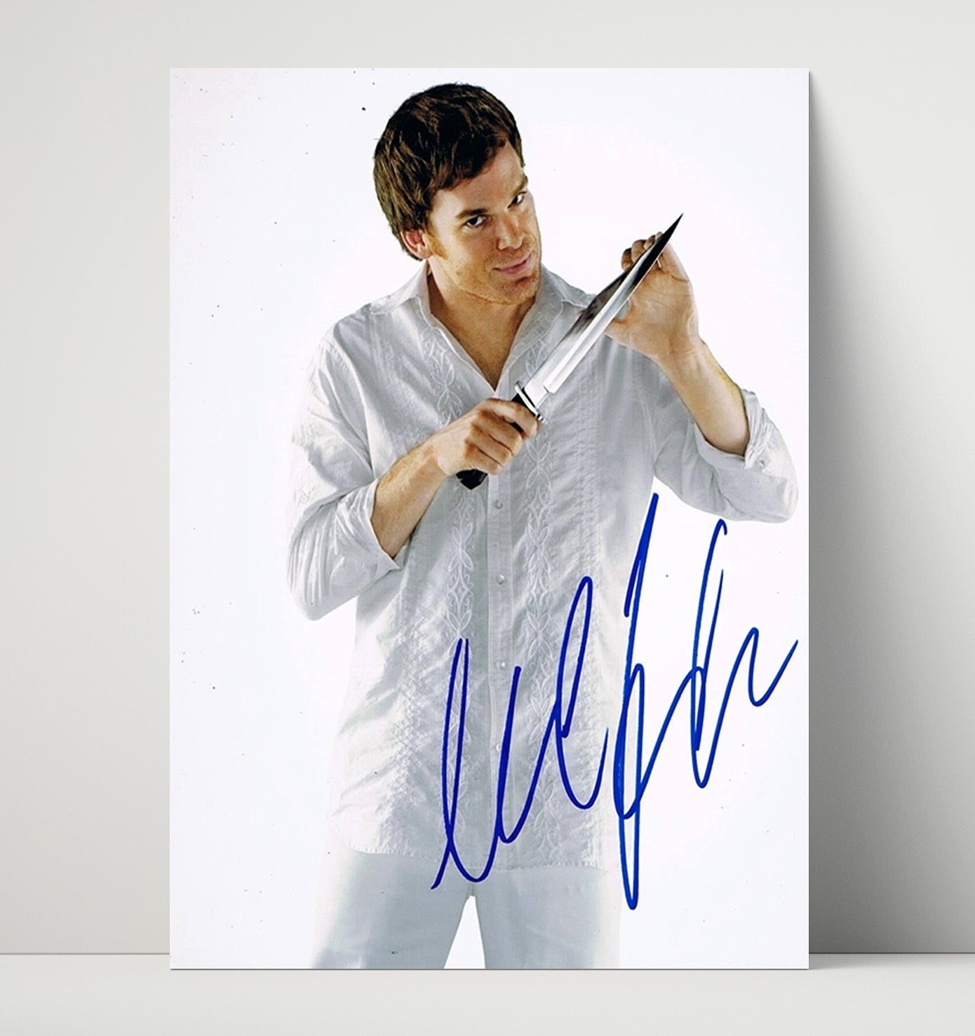 Dexter - Michael C Hall Knife Reflection - Vintage Television Wall Art - 16x20 Unframed Print wall art print - television decor