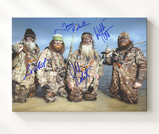Duck Dynasty - Phil Robertson Ensemble Duck Hunt Water Scene - Canvas television wall art