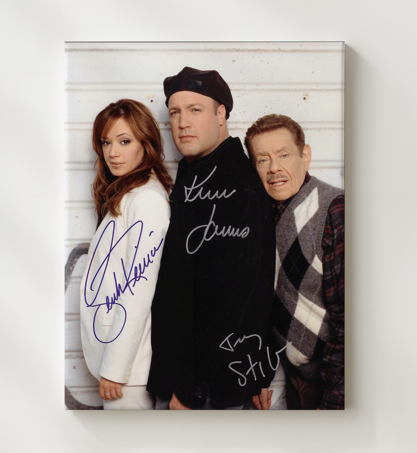 King of Queens - Cast - Doug Carrie Arthur Promo Cast Photo - Vintage Television Wall Art - 20x24 Canvas wall art print - television decor