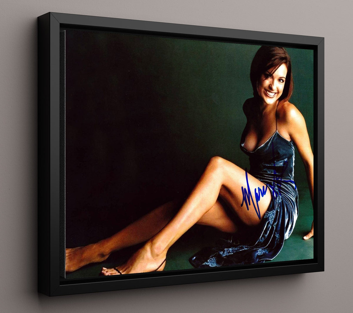Law and Order Special Victims Unit - Mariska Hargitay (Olivia Benson) Detective - Framed Canvas television wall art