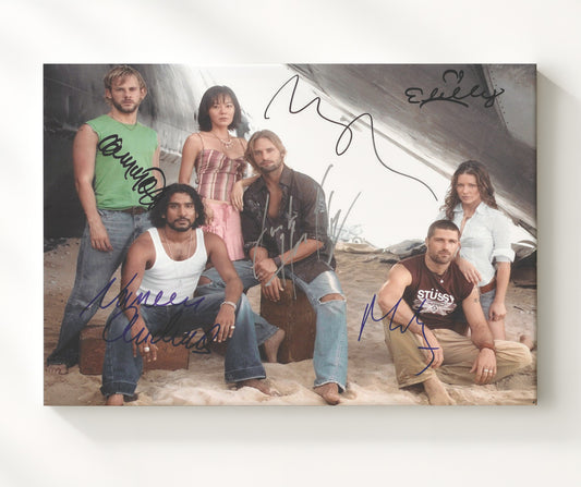 Lost - Matthew Fox Ensemble Cast Beach Wreckage - Canvas television wall art