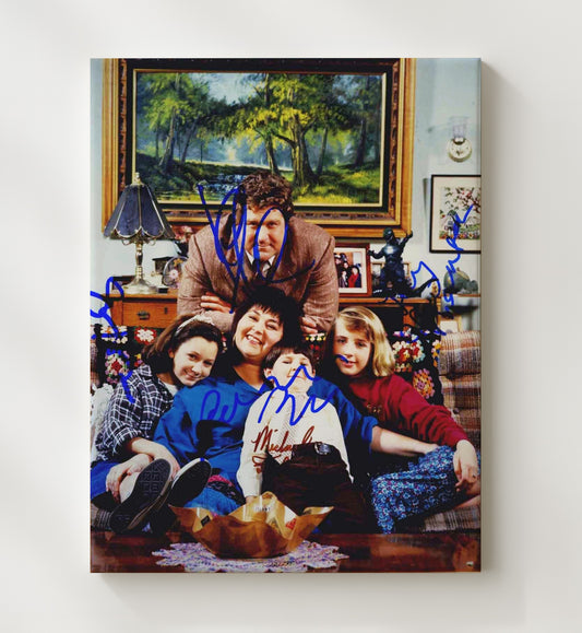 Roseanne - Conner Family Cast - Couch Living Room Ensemble Scene - Horizontal - Canvas television wall art