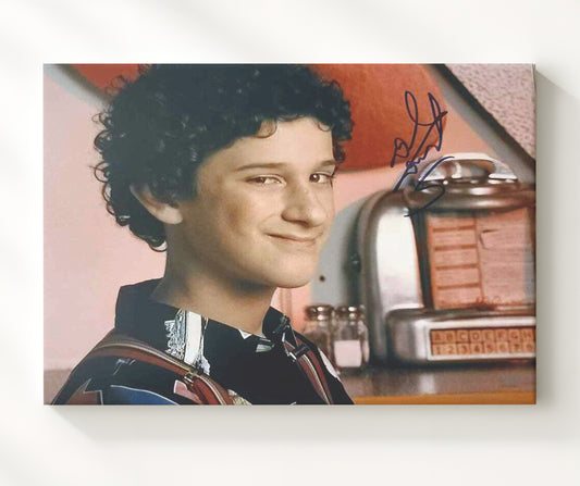 Saved by the Bell - Dustin Diamond (Screech Powers) Retro Diner Jukebox Smile Scene - Canvas television wall art
