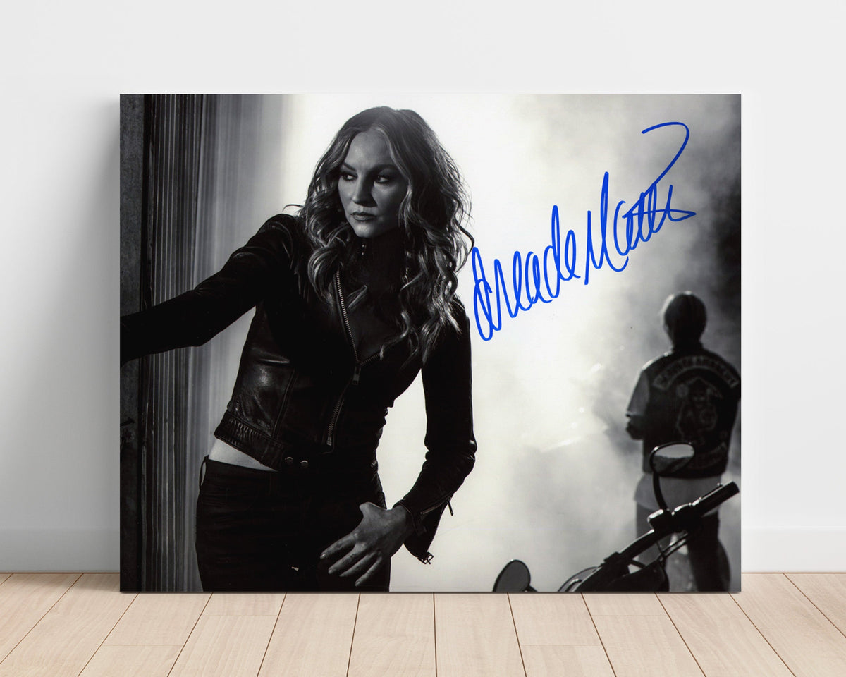 Sons of Anarchy – Wendy Case Leather Jacket Alley Scene unframed semi-gloss poster print