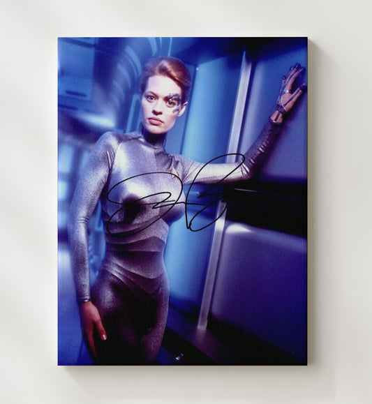Star Trek Voyager - Jeri Ryan Seven of Nine Silver Borg Suit - Canvas television wall art