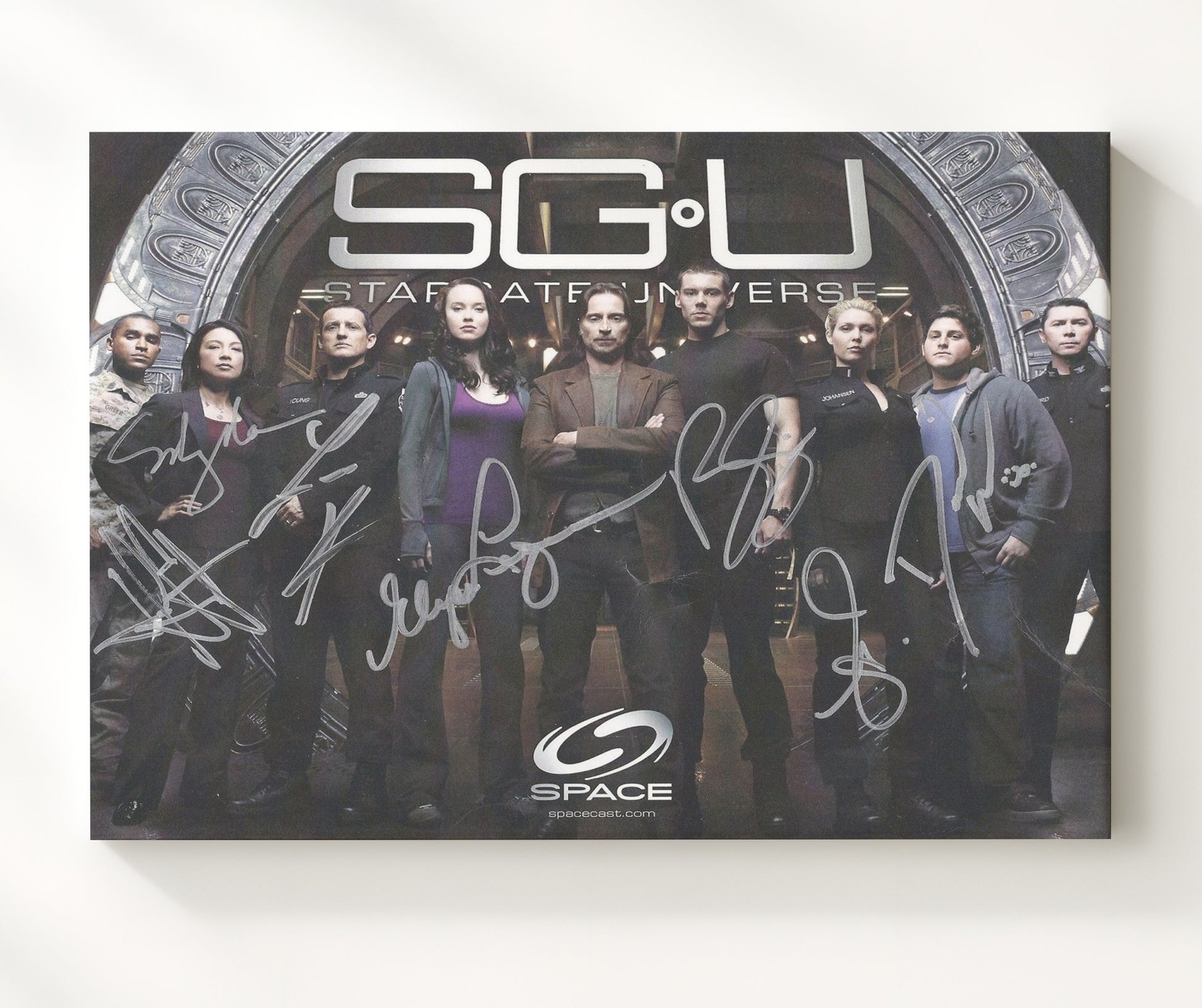 Stargate Universe - Robert Carlyle (Dr. Nicholas Rush) Ensemble Cast Gate Room - Vintage Television Wall Art - 20x24 Canvas wall art print - television decor