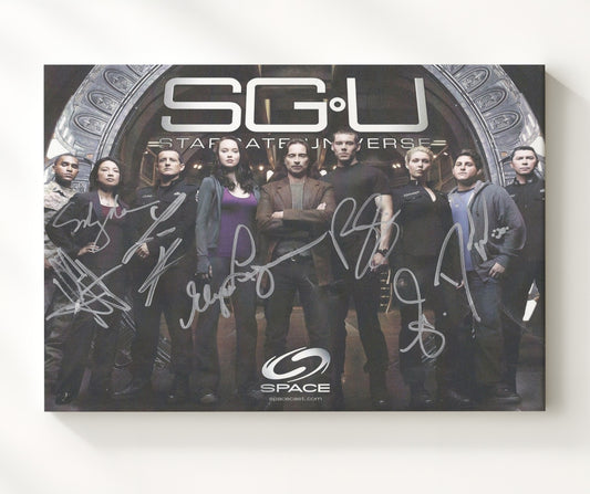 Stargate Universe - Robert Carlyle (Dr. Nicholas Rush) Ensemble Cast Gate Room - Canvas television wall art