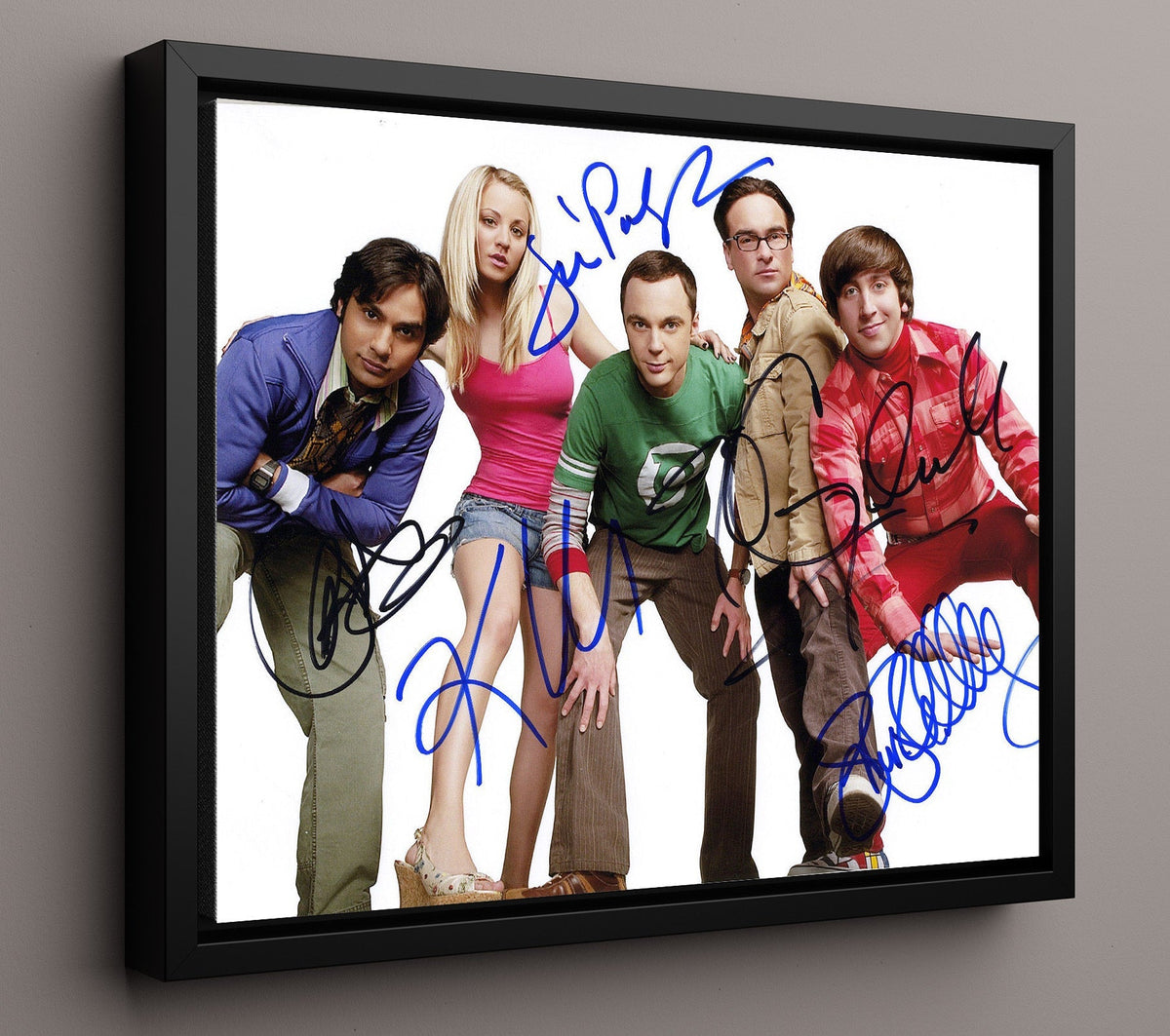 The Big Bang Theory - Jim Parsons (Sheldon Cooper) Ensemble Cast Studio - Framed Canvas television wall art