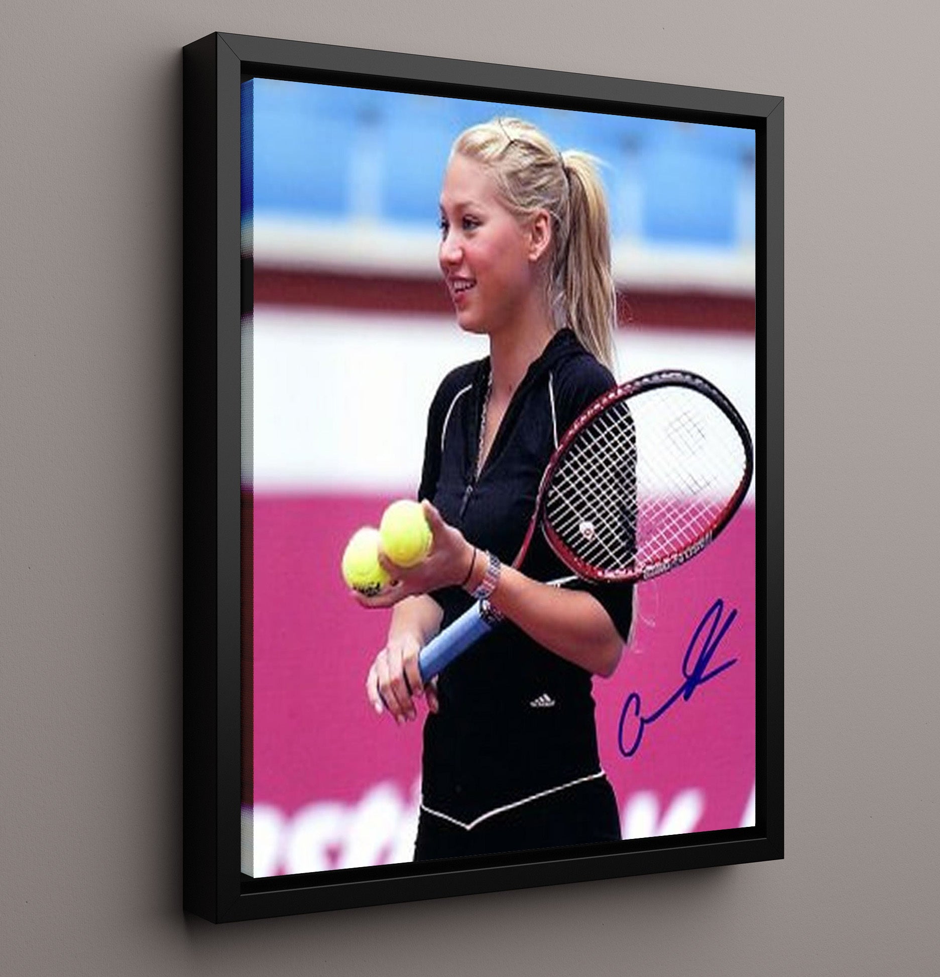 Anna Kournikova - Black Outfit Racket Pose Tennis Wall Art 16x20 Framed Canvas wall art print – Tennis Wall Art decor