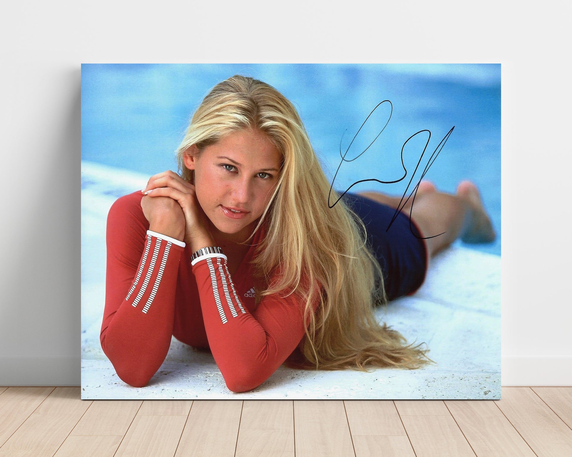 Anna Kournikova - Courtside Glamour Pose Tennis Wall Art 16x20 Unframed Print wall art print – Tennis Wall Art decor