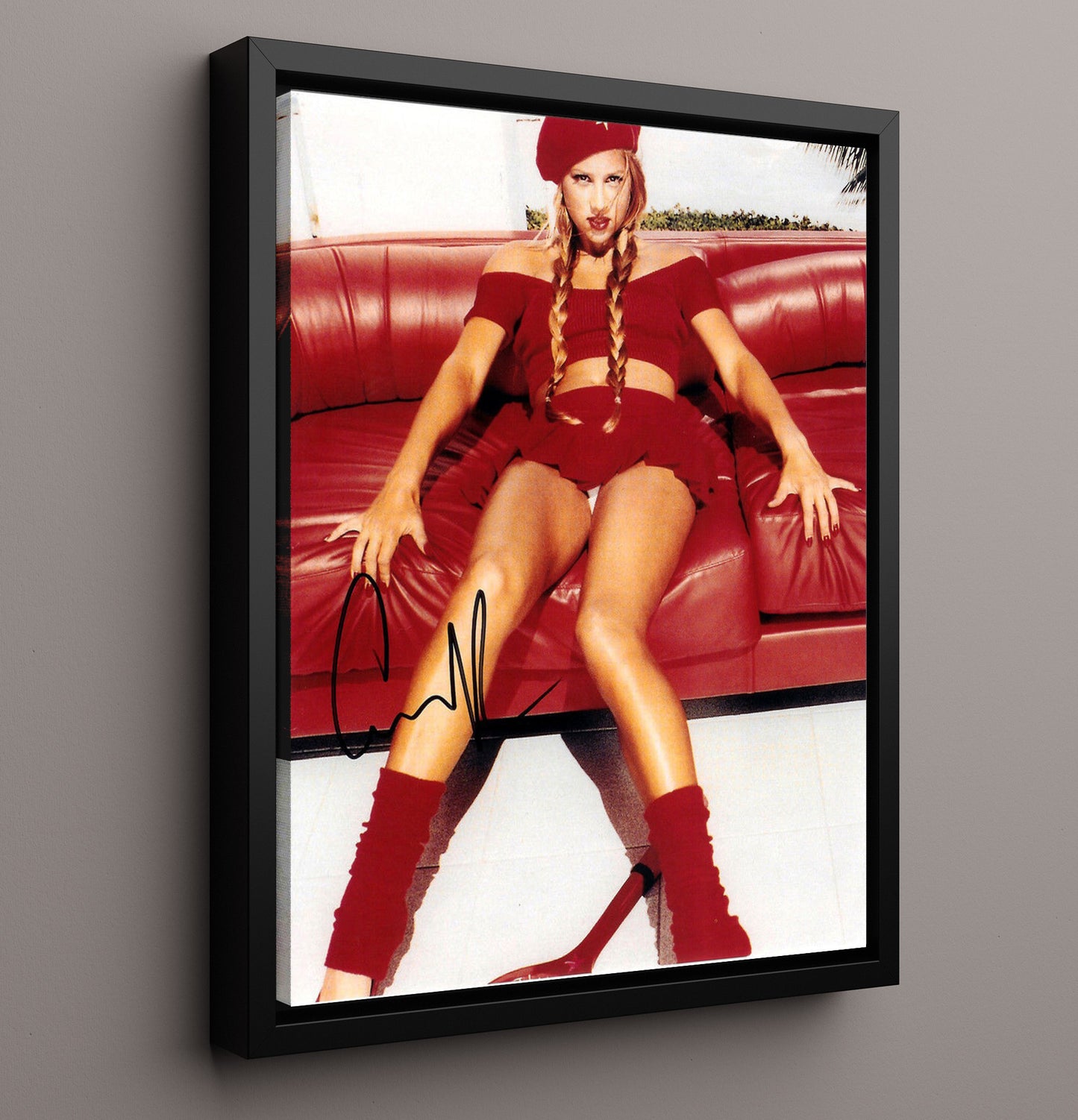 Anna Kournikova - Red Outfit Studio Pose Vintage Tennis Wall Art - 16x20 Framed Canvas