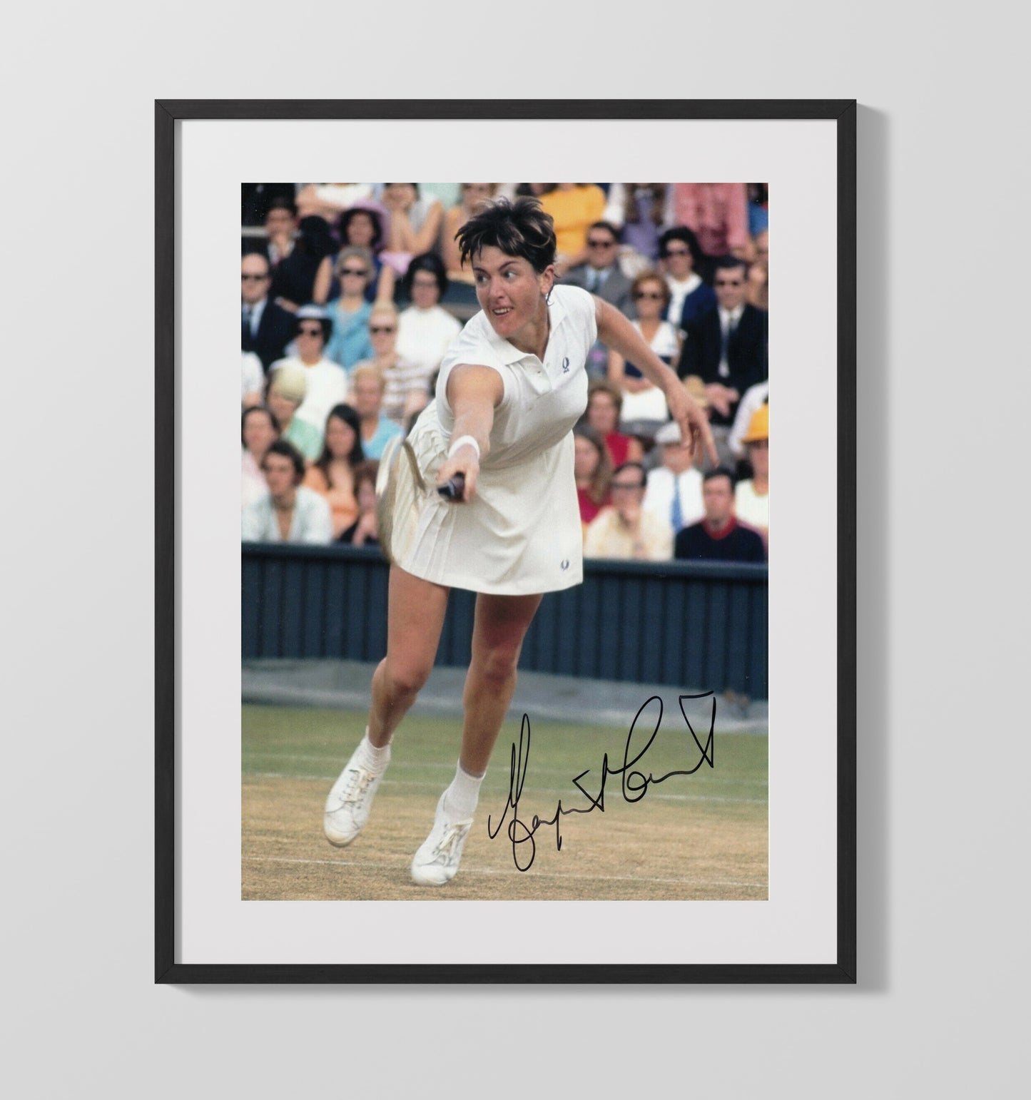 Margaret Court - Wimbledon Forehand Action Vintage Tennis Wall Art - 16x20 Gallery Frame