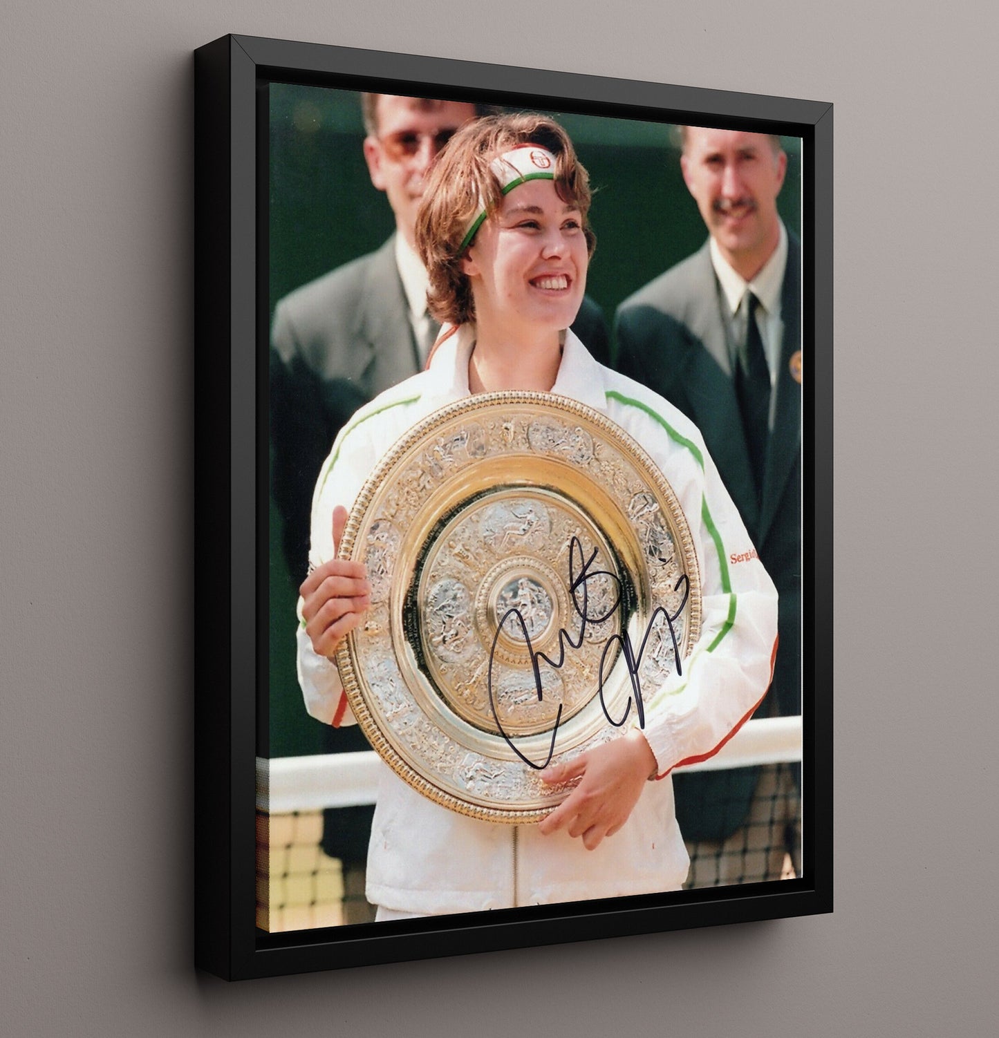 Martina Hingis - Grand Slam Trophy Pose Vintage Tennis Wall Art - 16x20 Framed Canvas