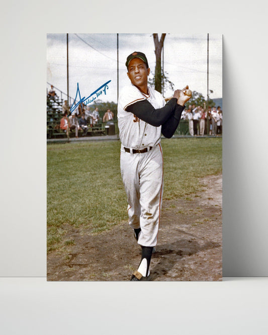 Willie Mays Autograph Poster - The Catch - Giants Greatest Grab
