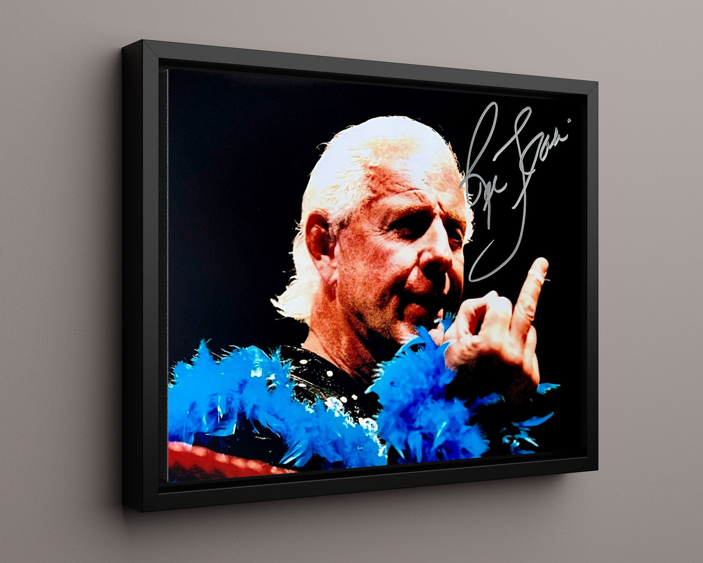 Wrestling Autograph Photo - Ric Flair Icon - 16 Time Champ