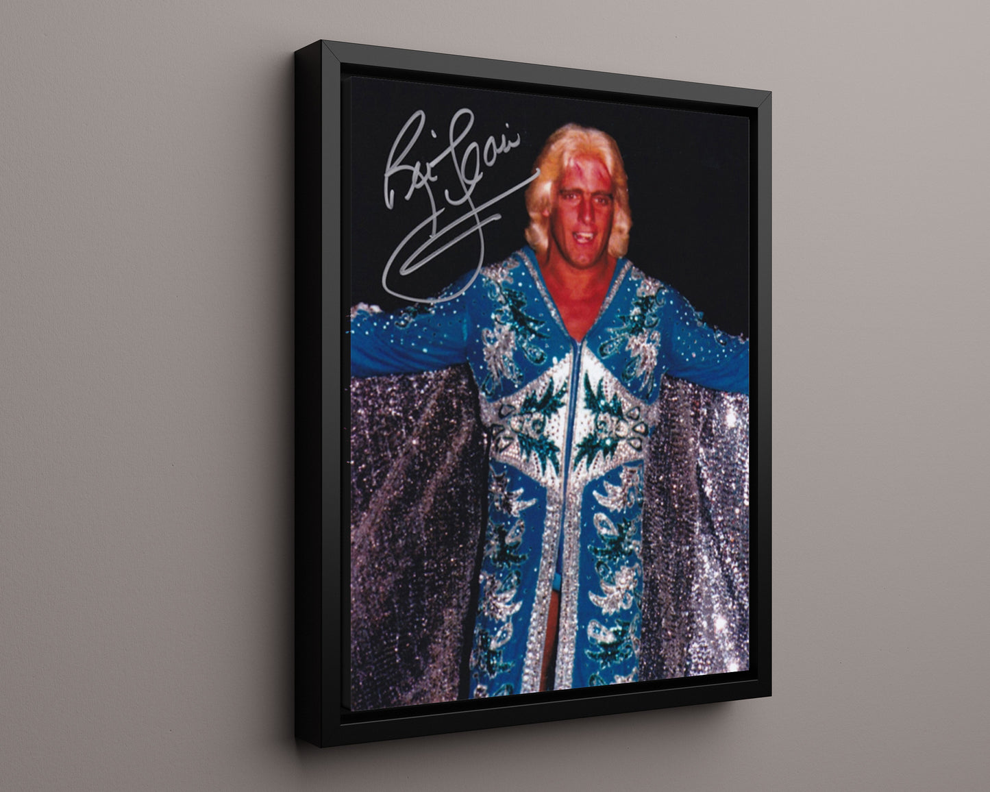 Wrestling Autograph Photo - Ric Flair Young - Stylin Profilin