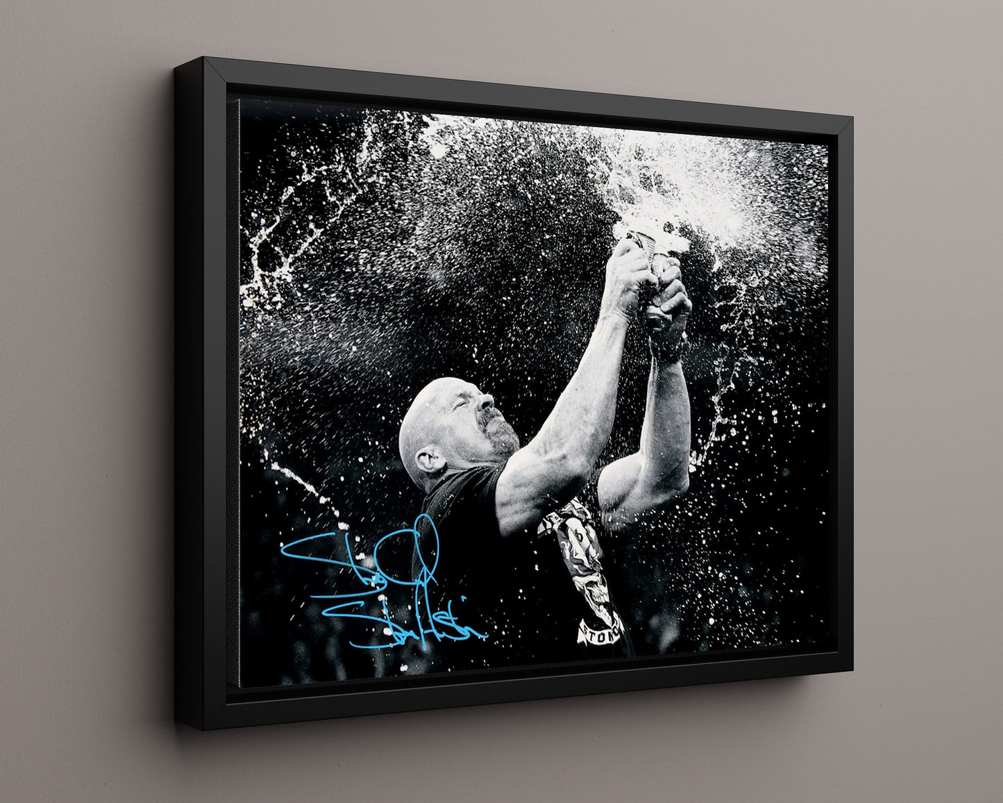 Wrestling Autograph Photo - Stone Cold Steve Austin - Raise Hell Drink Beer